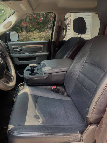 2019 RAM 1500 Classic SLT