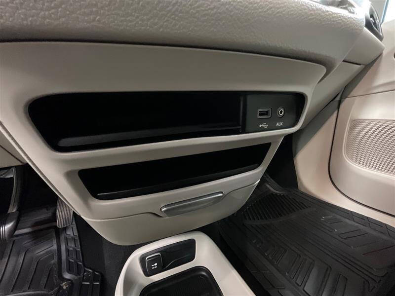 2017 Chrysler Pacifica LX