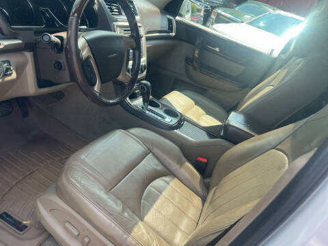 2016 GMC Acadia Denali