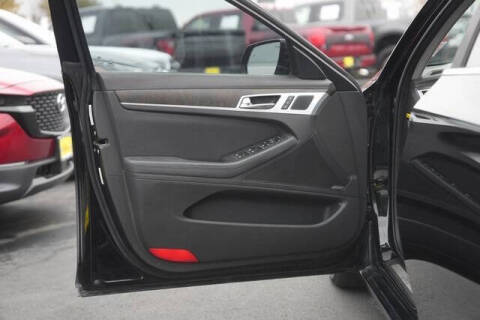 2015 Hyundai Genesis