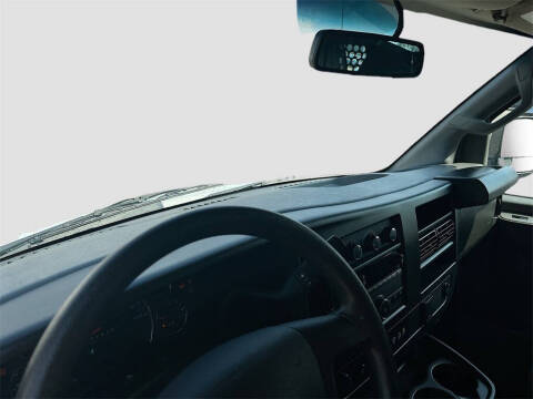 2022 GMC Savana 2500