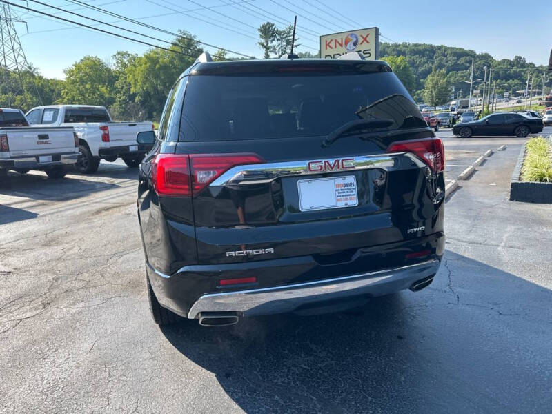 2017 GMC Acadia Denali