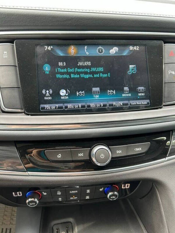 2019 Buick Enclave Essence