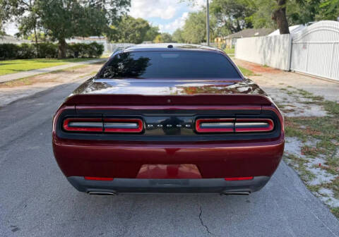 2019 Dodge Challenger SXT