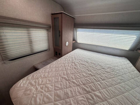 2022 Forest River No Boundaries