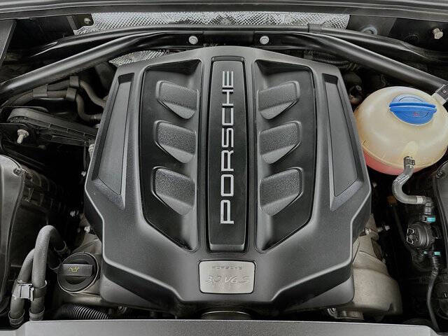 2017 Porsche Macan S