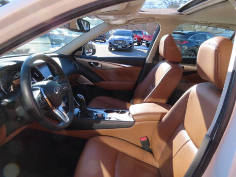 2023 Infiniti Q50 Luxe