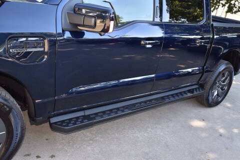 2023 Ford F-150 Lightning Lariat