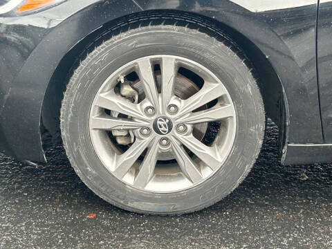 2018 Hyundai Elantra