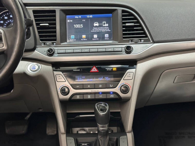 2018 Hyundai Elantra