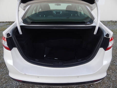 2014 Ford Fusion Hybrid SE