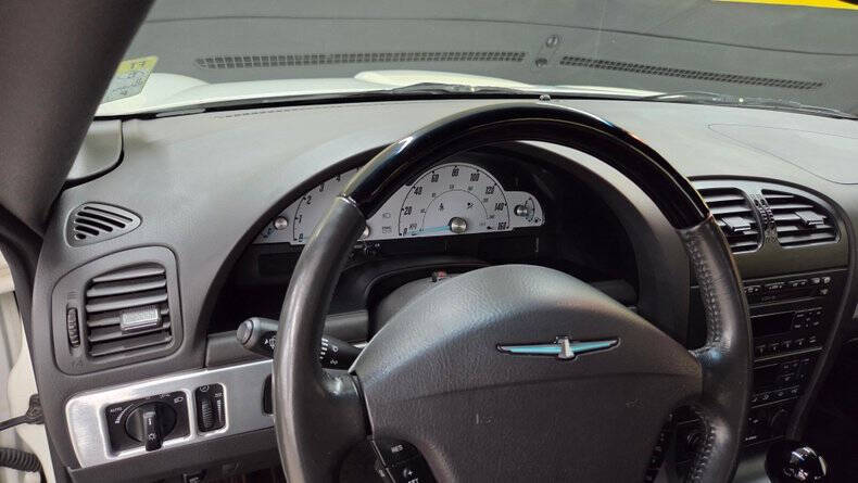 2002 Ford Thunderbird Deluxe