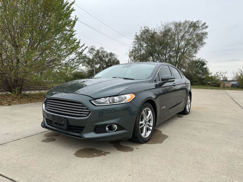 2015 Ford Fusion Hybrid for sale at Mr. Auto in Hamilton OH
