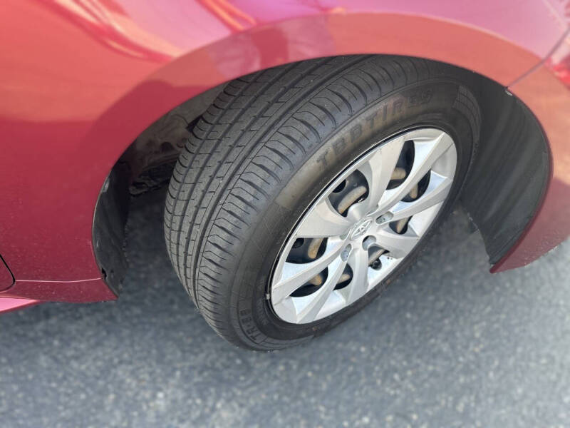 2022 Toyota Corolla LE