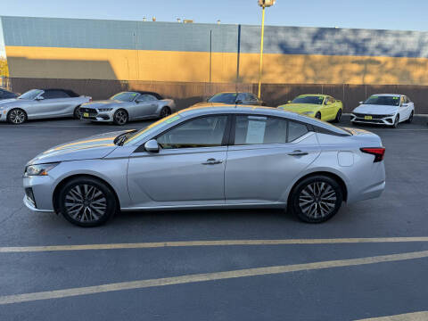 2023 Nissan Altima 2.5 SV