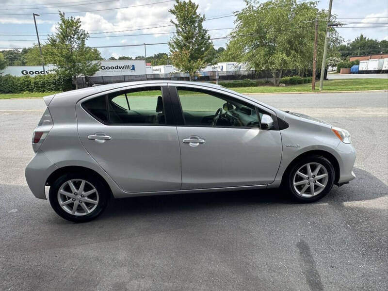 2013 Toyota Prius c One