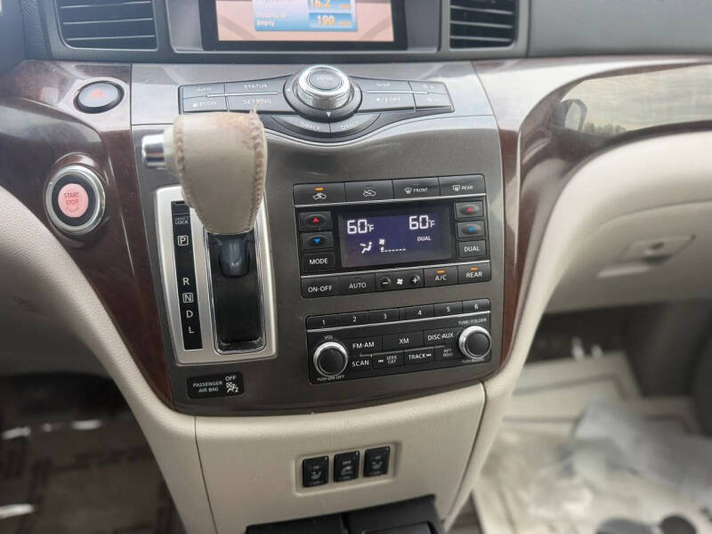 2013 Nissan Quest