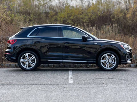 2021 Audi Q3 quattro S line Premium 45 TFSI
