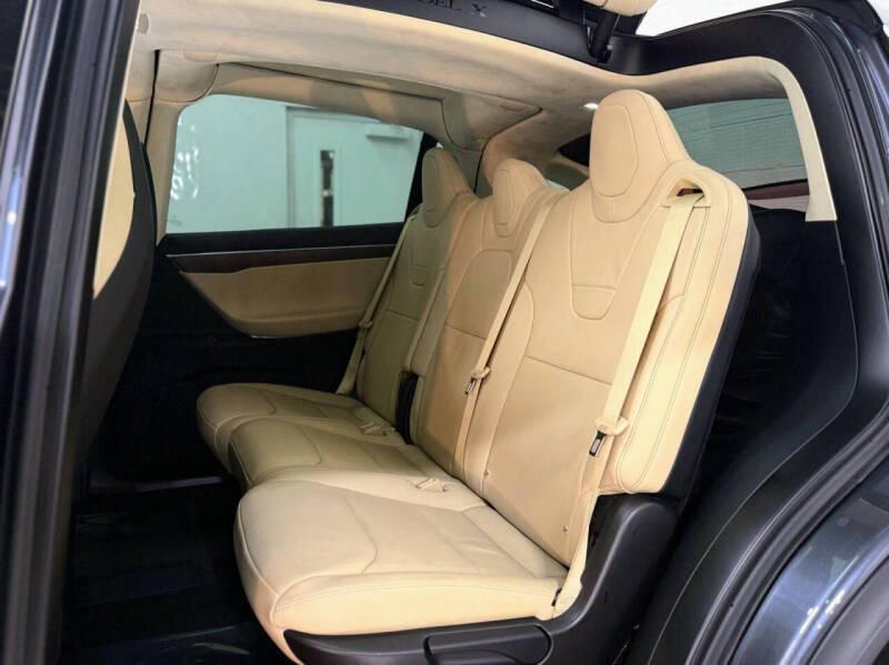 2017 Tesla Model X 75D