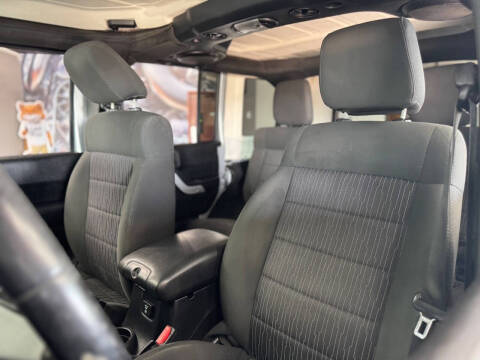 2012 Jeep Wrangler Unlimited Rubicon