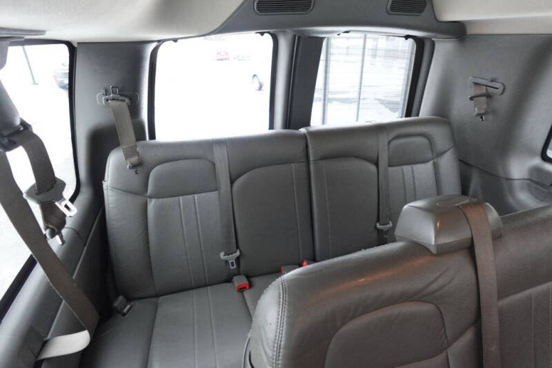 2018 Chevrolet Express LS 3500