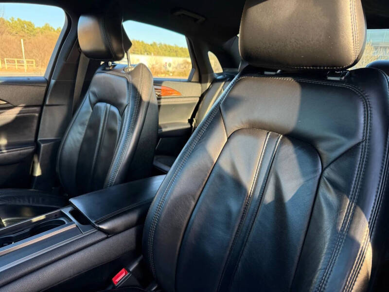 2017 Lincoln MKZ Select