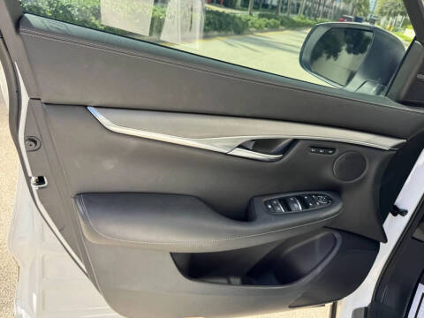 2024 Infiniti QX50 Luxe