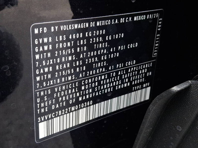 2026 Volkswagen Taos SE 4Motion