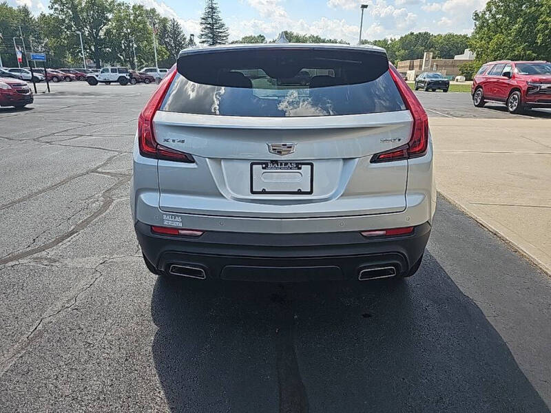 2021 Cadillac XT4 Luxury