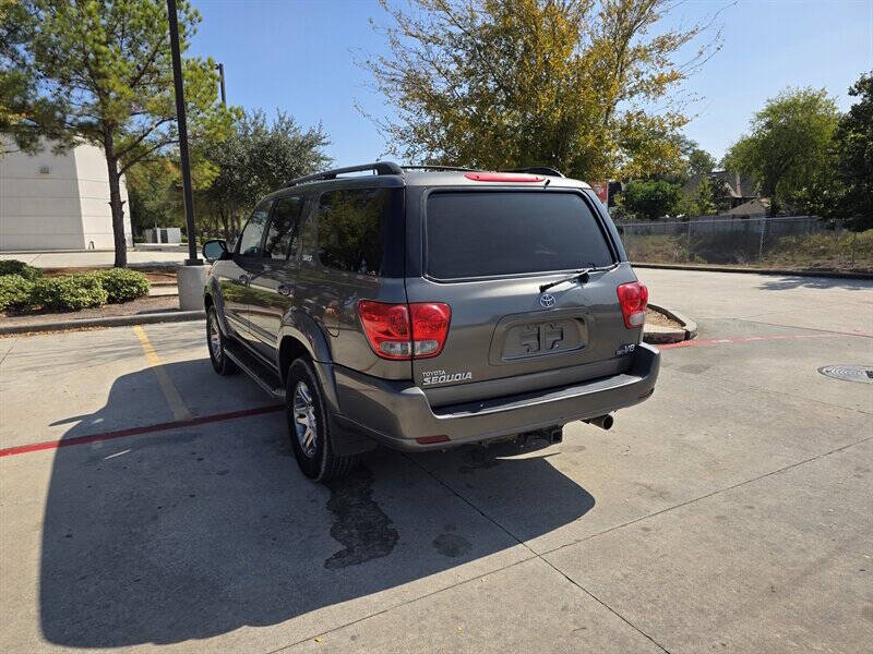 2006 Toyota Sequoia SR5
