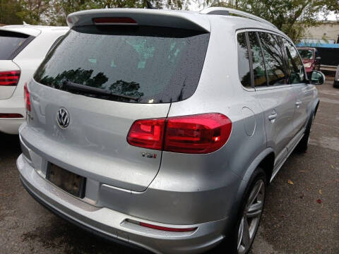 2016 Volkswagen Tiguan 2.0T R-Line