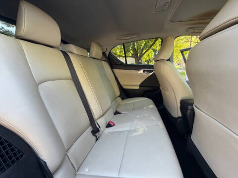 2011 Lexus CT 200h