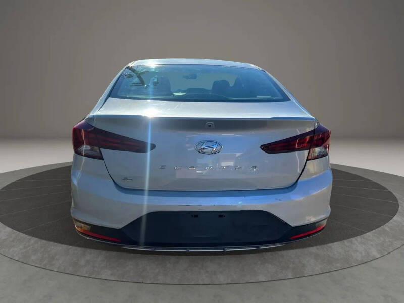 2020 Hyundai Elantra