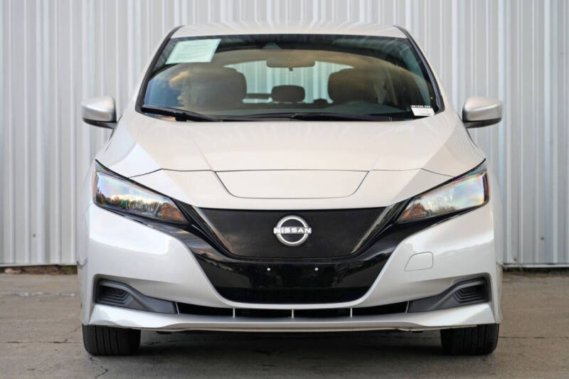 2025 Nissan LEAF S