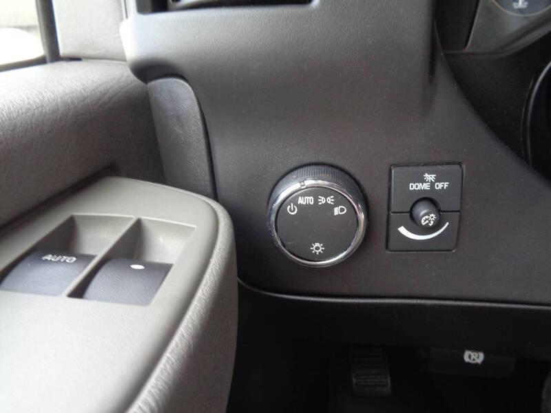 2017 Chevrolet Express LT 3500