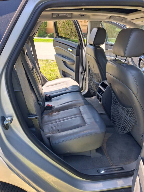 2011 Cadillac SRX Luxury Collection