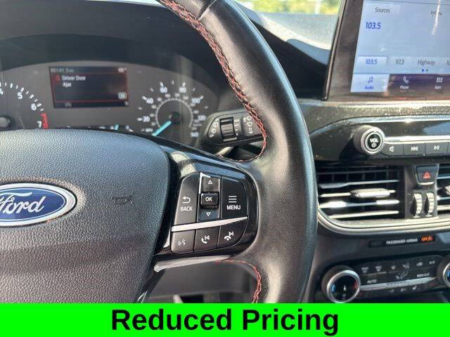 2022 Ford Escape SEL