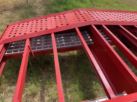 2022 FALCON 20' DECK OVER