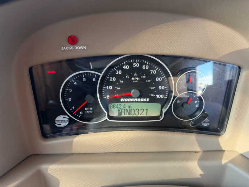 2008 Workhorse W22