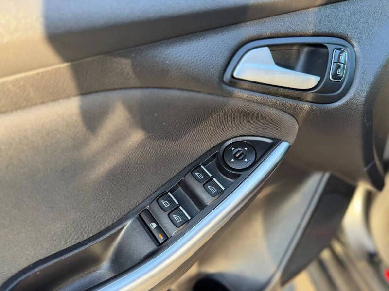 2017 Ford Focus ST