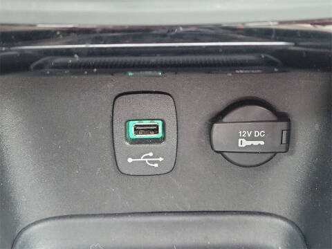 2012 Chrysler 200 Limited