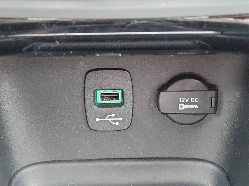 2012 Chrysler 200 Limited