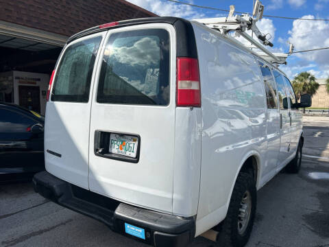 2018 Chevrolet Express 2500
