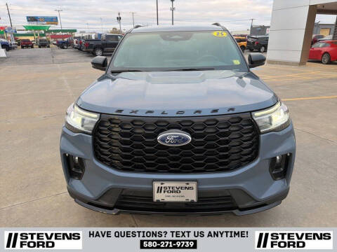 2025 Ford Explorer ST-Line