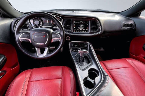 2016 Dodge Challenger SXT