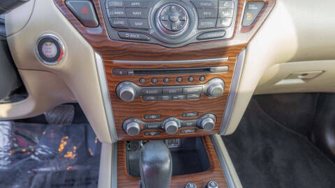 2020 Nissan Pathfinder Platinum