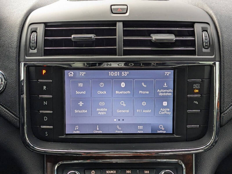 2020 Lincoln Continental Standard