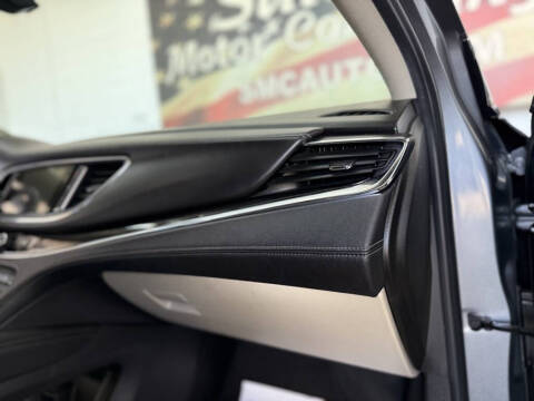 2021 Buick Enclave Essence