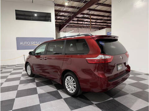 2017 Toyota Sienna