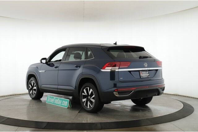 2022 Volkswagen Atlas Cross Sport SE 4Motion